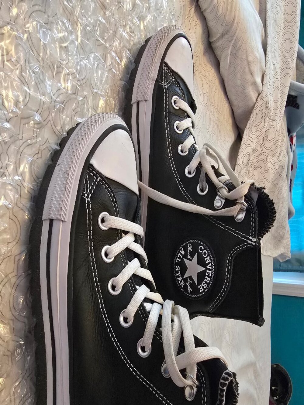Converse Waterproof City Trek Black Hi-Top Shoes, Men's size 5.5/Women's size 7